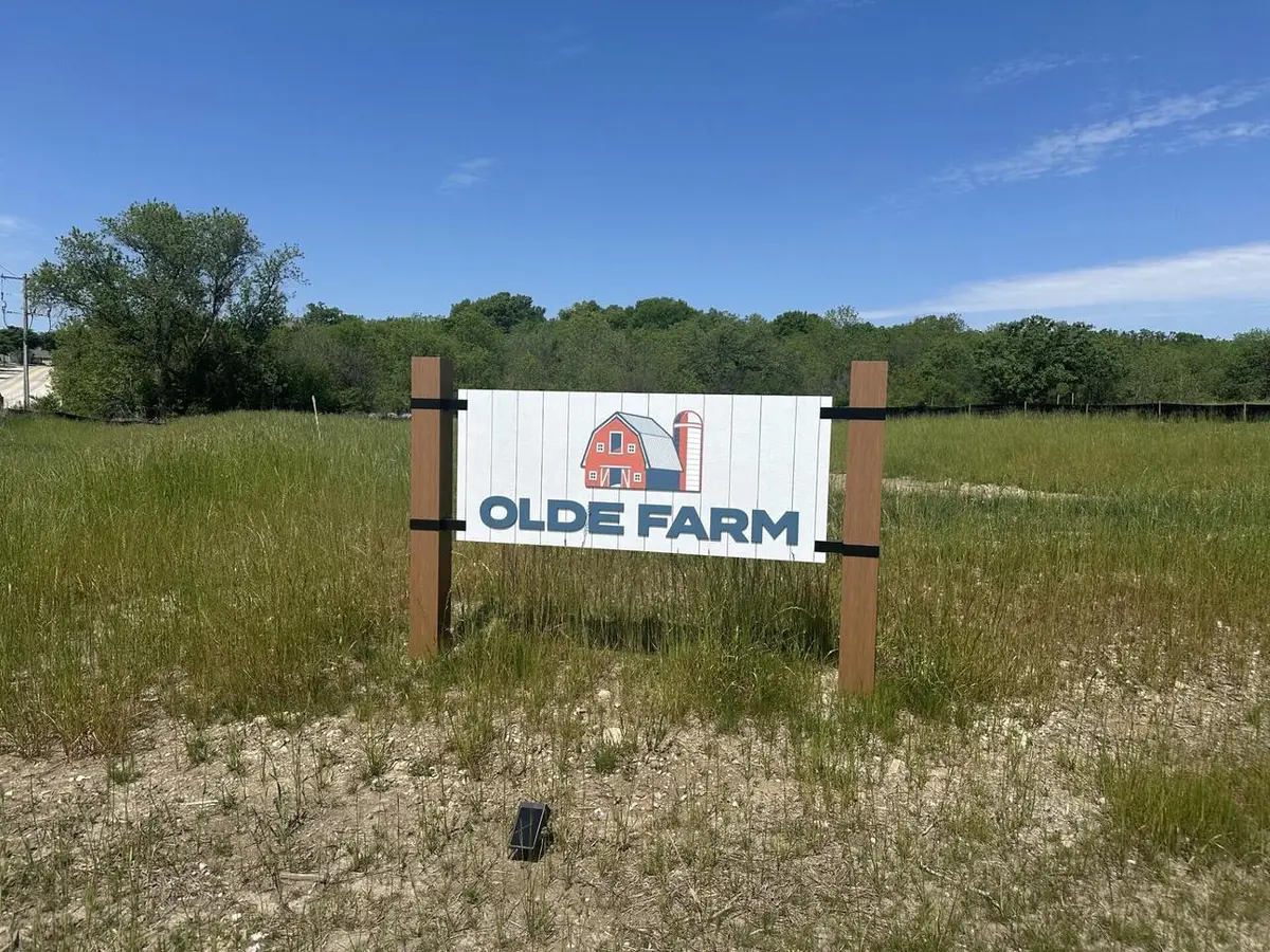 Lt10 OVERTON AVENUE, Waukesha, WI 53188 - #1