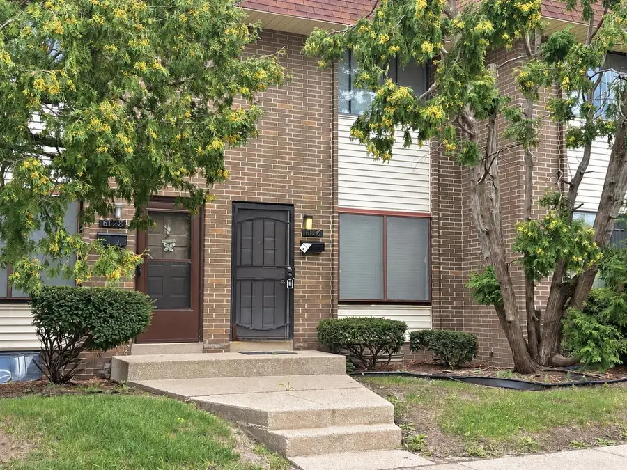 6126 W Port AVENUE, Milwaukee, WI 53223 - #2