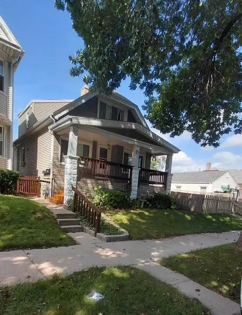 3253 S 8th STREET, Milwaukee, WI 53215