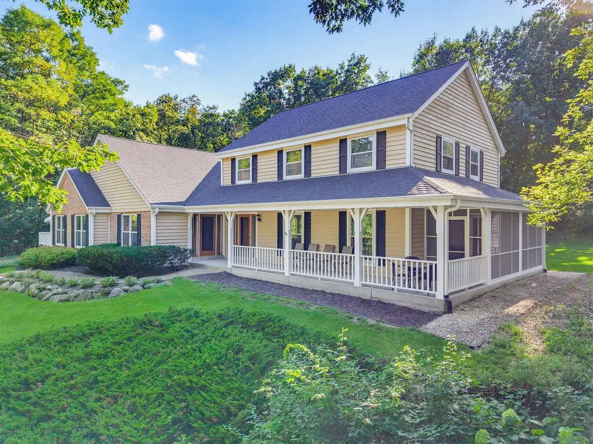 W2254 Kniep ROAD, Elkhorn, WI 53121 - #1