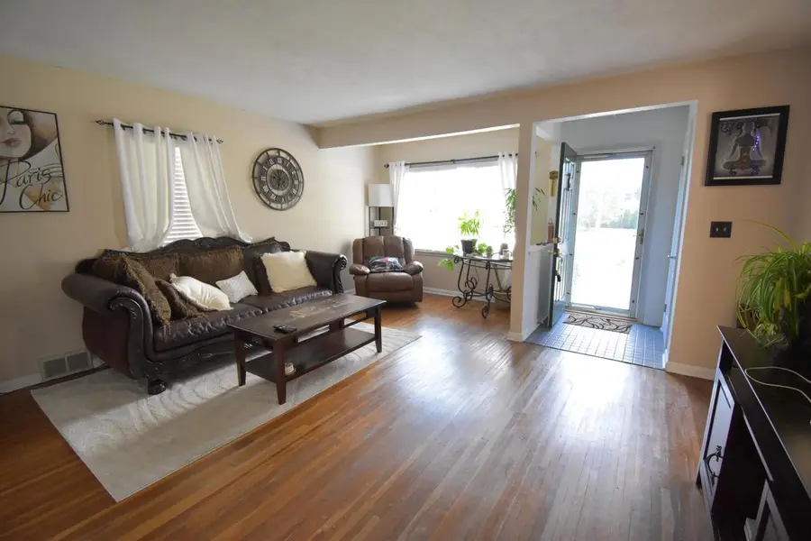 3015 N 85th STREET, Milwaukee, WI 53222 - #2