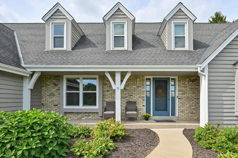 945 Gray Fox DRIVE, Brookfield, WI 53045 - #3