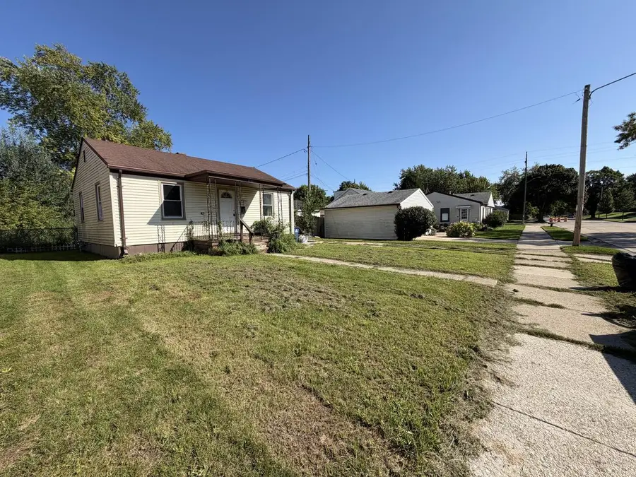 1939 Cleveland AVENUE, Racine, WI 53405 - #2