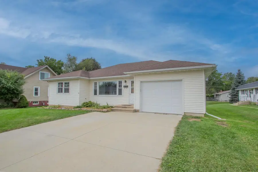 315 Edison STREET, Waterloo, WI 53594 - #3