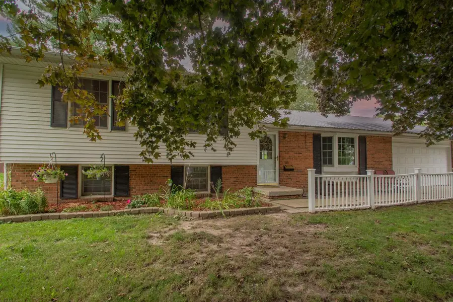 310 S Concord AVENUE, Watertown, WI 53094 - #2