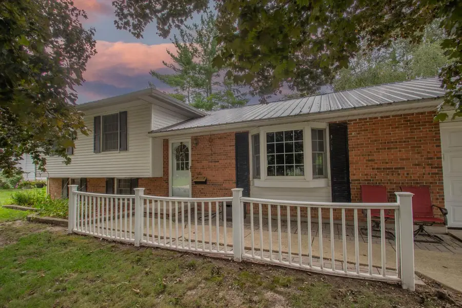 310 S Concord AVENUE, Watertown, WI 53094 - #3