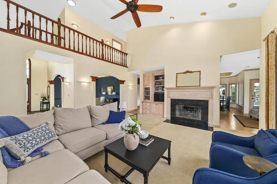 261 Steeple Pointe CIRCLE, Delafield, WI 53018 - #3