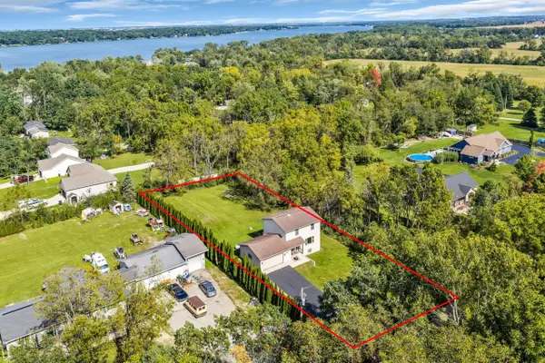 W6860 Wood AVENUE, Delavan, WI 53115
