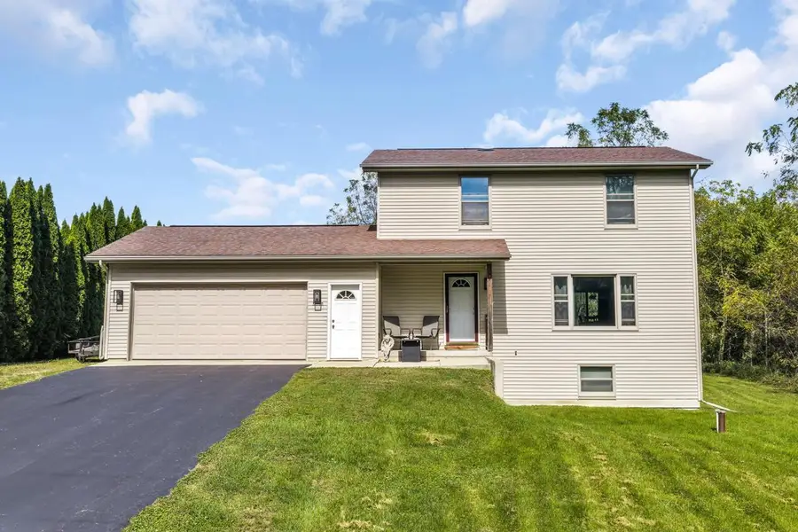 W6860 Wood AVENUE, Delavan, WI 53115 - #3