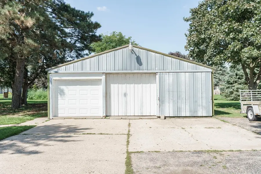 672 Milford STREET, Watertown, WI 53094 - #3