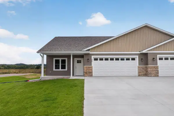 300 London LANE, Rockland, WI 54653