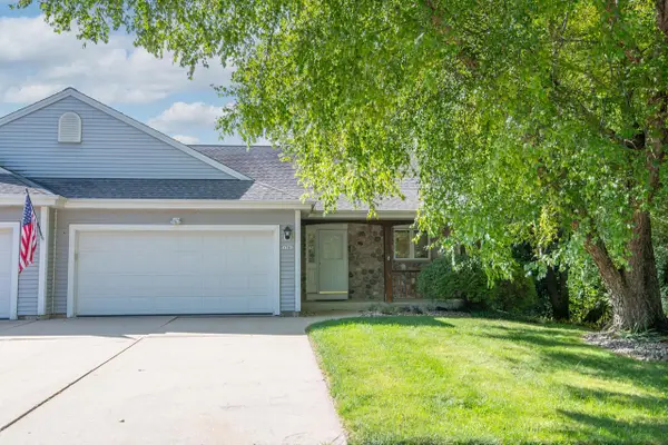 1741 Cherokee STREET, Grafton, WI 53024