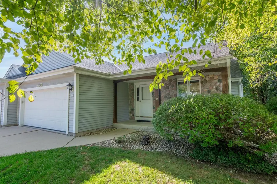 1741 Cherokee STREET, Grafton, WI 53024 - #2