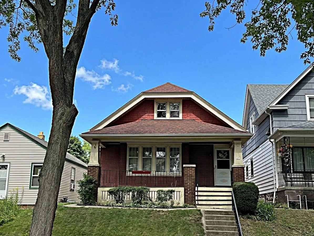 627 E Russell AVENUE, Milwaukee, WI 53207 - #1