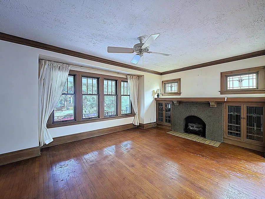 627 E Russell AVENUE, Milwaukee, WI 53207 - #2