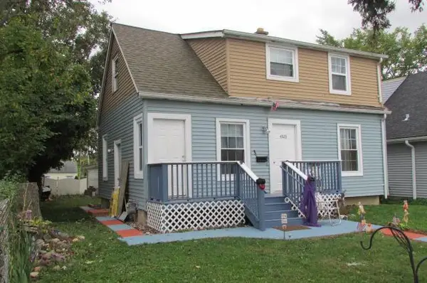 4323 W Fairmount AVENUE #4323A, Milwaukee, WI 53218