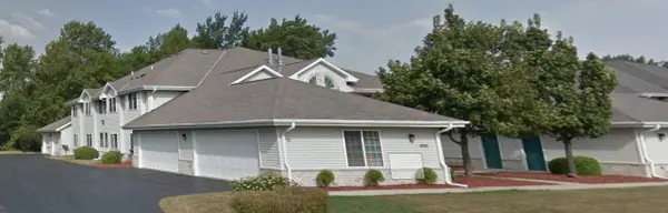 6205 S Creekside DRIVE #3, Cudahy, WI 53110