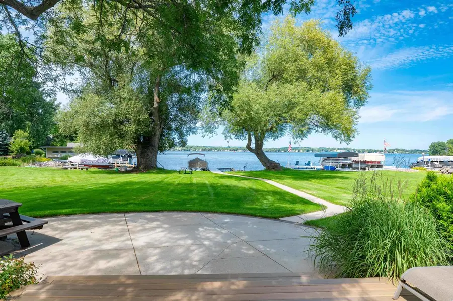 W277N2866 Oak STREET, Pewaukee, WI 53072 - #2