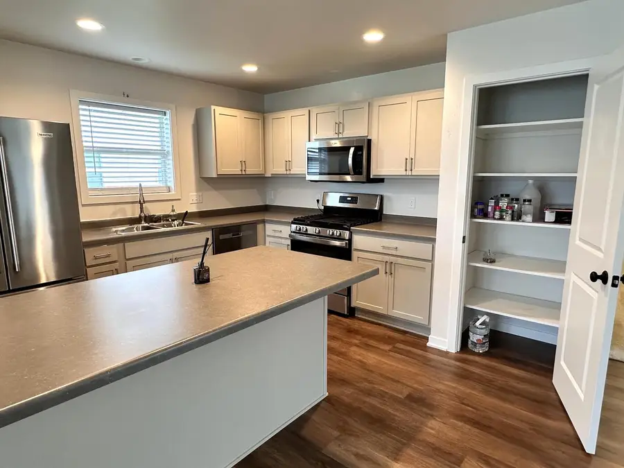 1033 Cole COURT, Sheboygan Falls, WI 53085 - #3