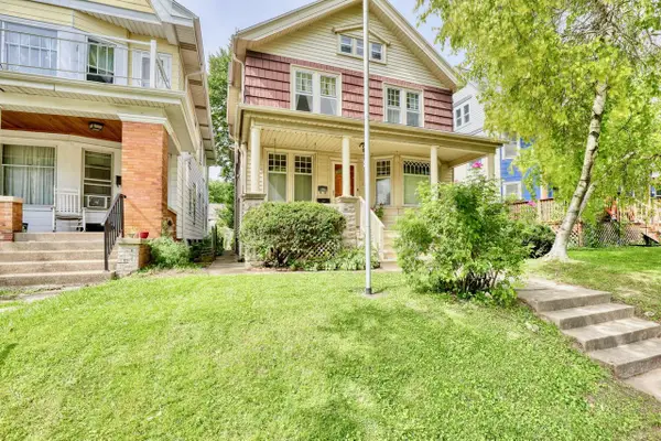 2851 S Lenox STREET, Milwaukee, WI 53207