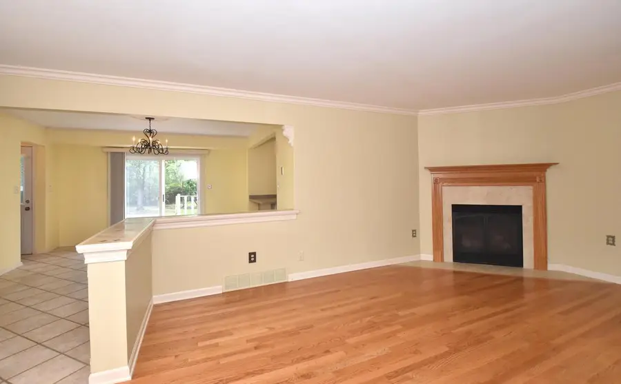 1855 Haymarket ROAD, Waukesha, WI 53186 - #3