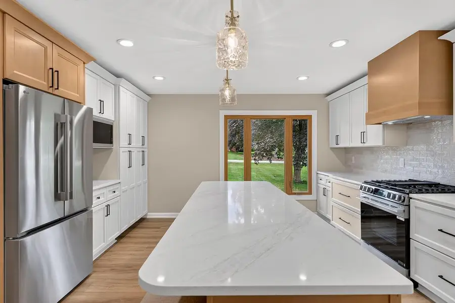 8153 W Holly ROAD, Mequon, WI 53097 - #3