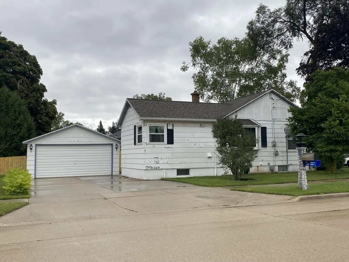 4022 Delta STREET, Manitowoc, WI 54220 - #1