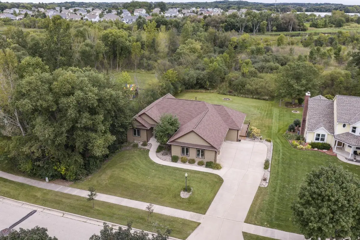 1326 Two Rivers COURT, Mukwonago, WI 53149 - #1