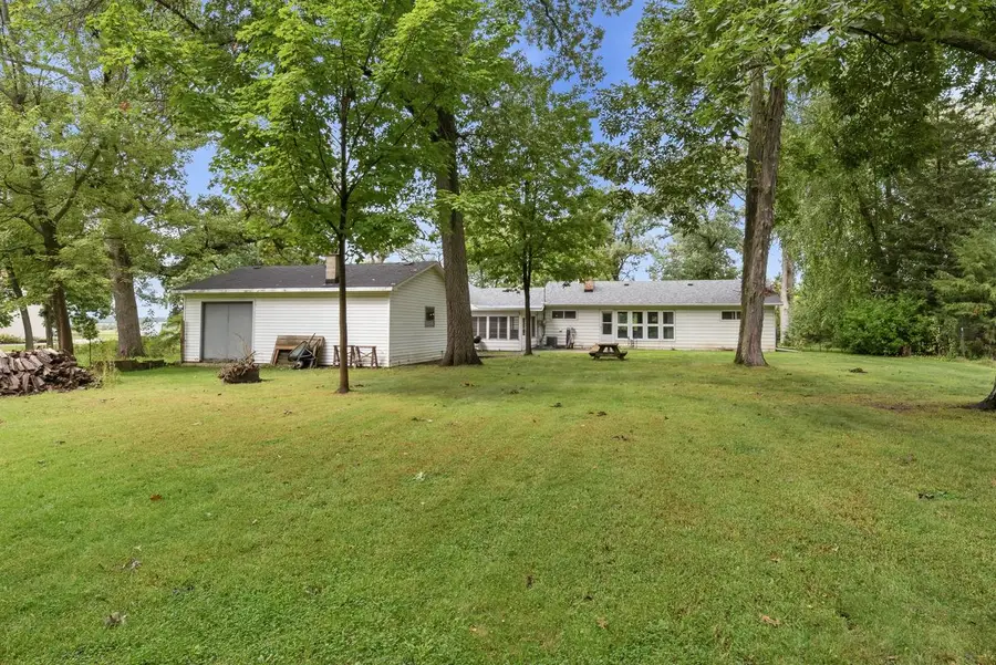 4939 Mound ROAD, Elkhorn, WI 53121 - #3