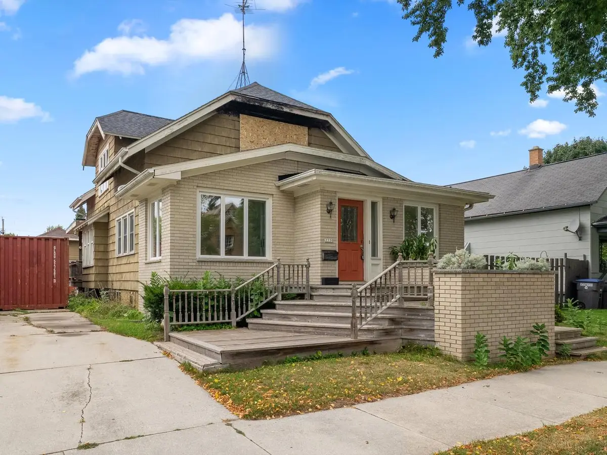 2330 S 16th STREET, Sheboygan, WI 53081 - #1