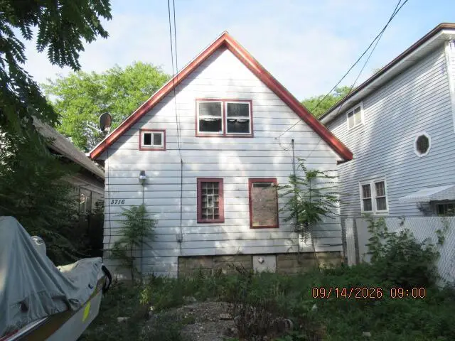 3716 N 26th STREET, Milwaukee, WI 53206 - #2