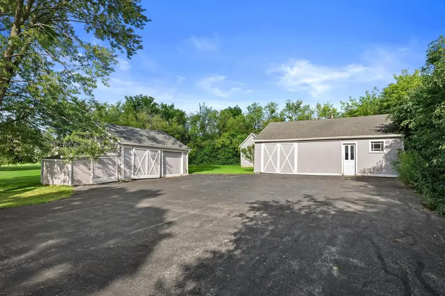 7582 S 51st STREET, Franklin, WI 53132 - #2