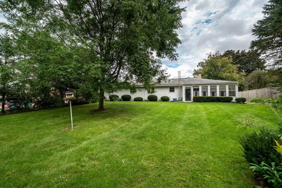 1638 Meadowlane AVENUE, Mount Pleasant, WI 53406 - #2