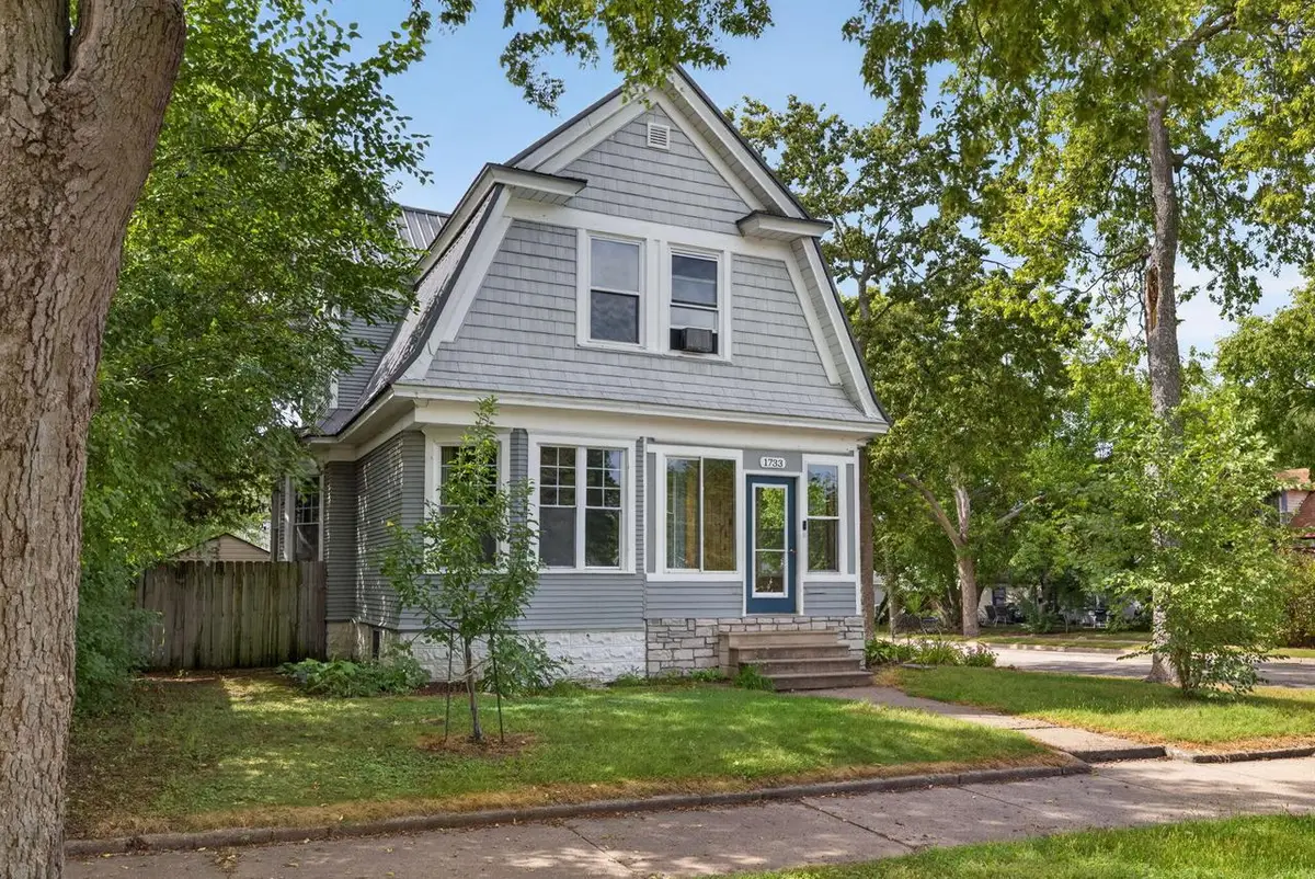 1733 Charles STREET, La Crosse, WI 54603 - #1