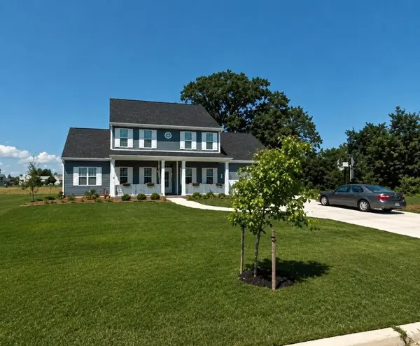 4848 W Woodland DRIVE, Franklin, WI 53132