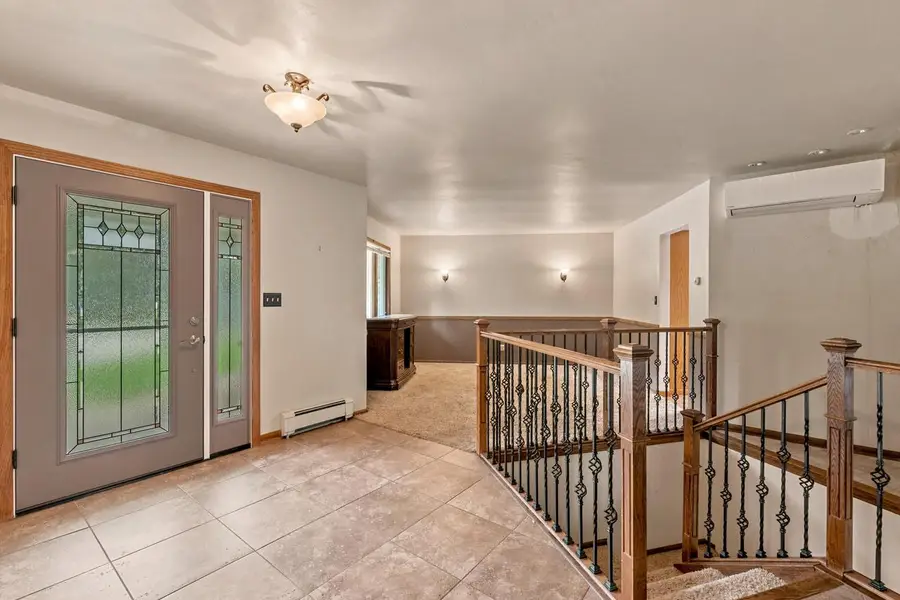 170 Crestwood COURT, Sheboygan Falls, WI 53085 - #3