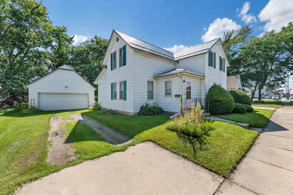 318 Grove STREET E, Caledonia, MN 55921