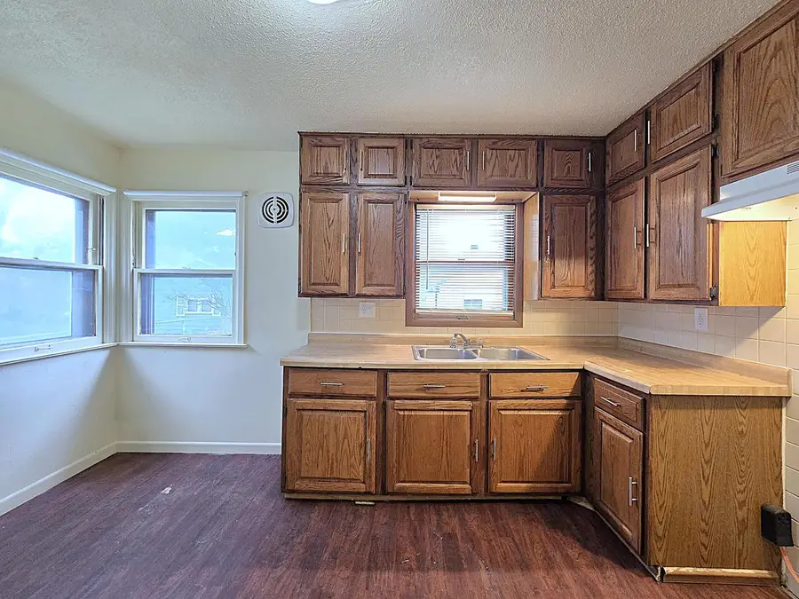 5333 N 46th STREET, Milwaukee, WI 53218 - #3