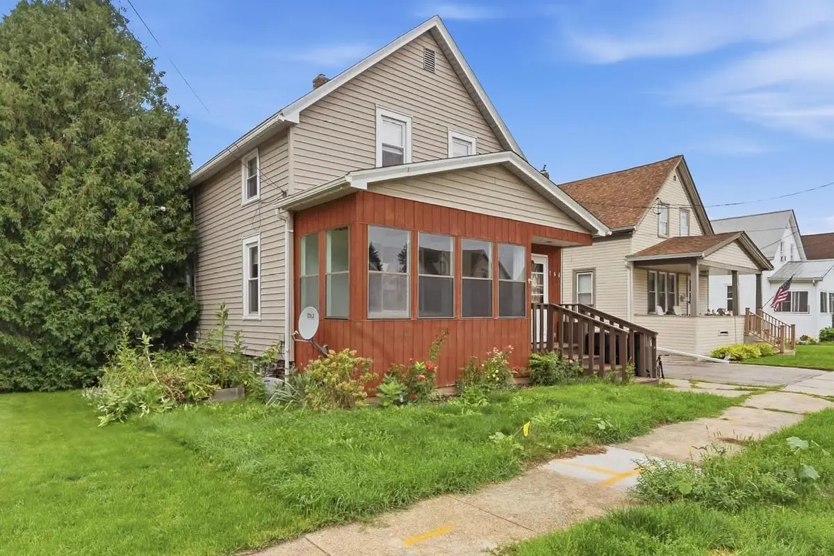 762 Pine STREET, Sheboygan Falls, WI 53085 - #1