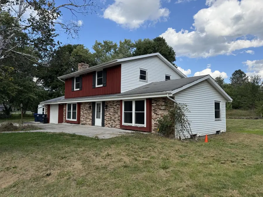 W231S6190 Charles DRIVE, Waukesha, WI 53189 - #2