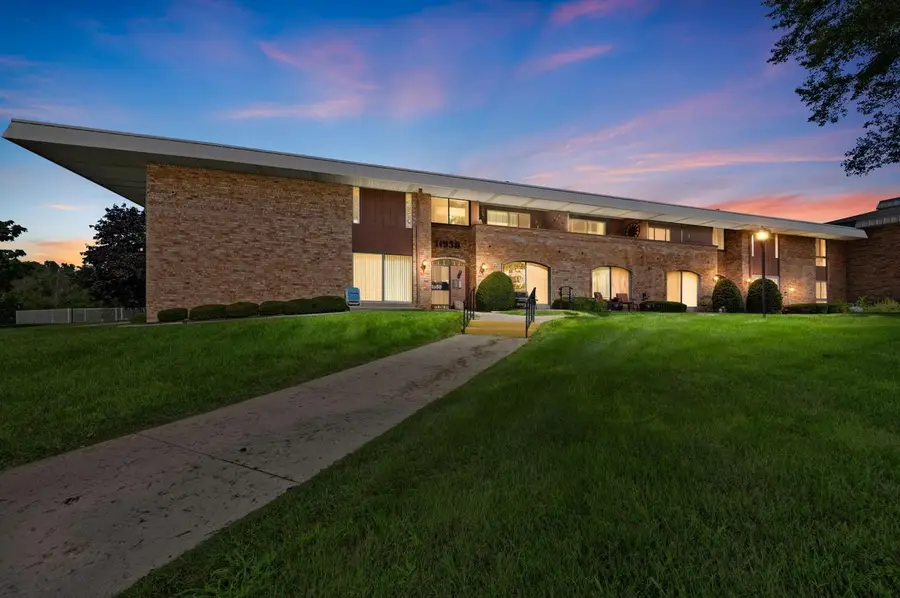 11958 W Mill ROAD #19, Milwaukee, WI 53225 - #2