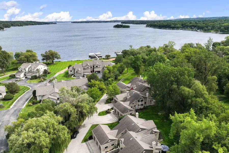 W304N2358 N Westwind DRIVE #5C, Pewaukee, WI 53072 - #3