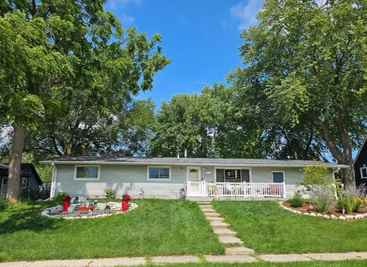 1224 Mackinac AVENUE, South Milwaukee, WI 53172 - #1