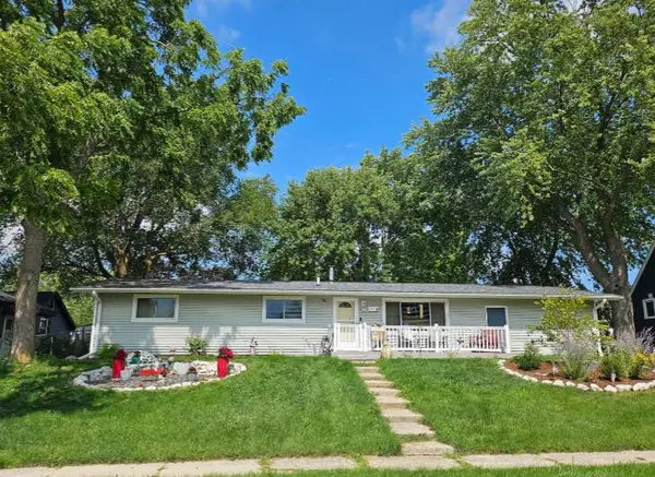 1224 Mackinac AVENUE, South Milwaukee, WI 53172