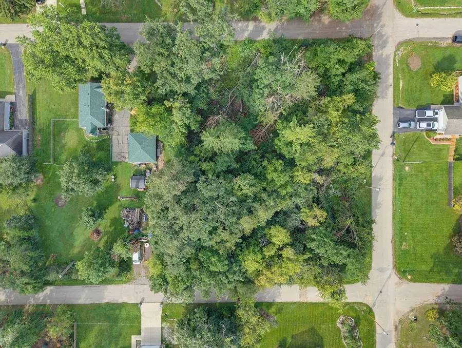 Lt 3600 WOODLAND DRIVE #Lt3604, 3610-3613, Lake Geneva, WI 53147 - #2