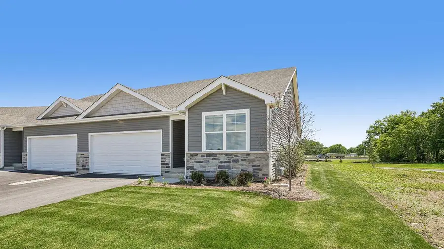 778 Concord CIRCLE #B, Burlington, WI 53105 - #3