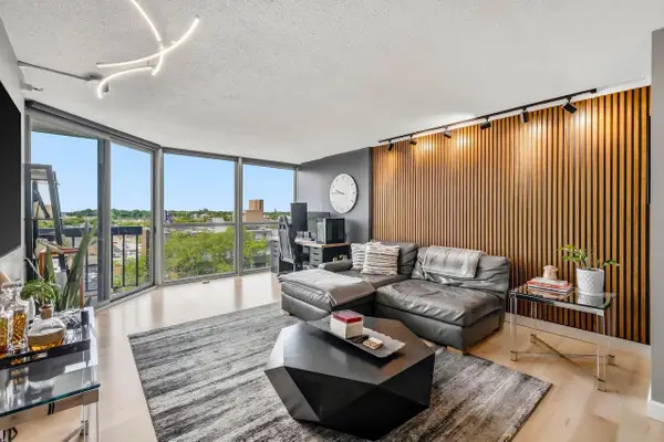 1660 N Prospect AVENUE #704, Milwaukee, WI 53202