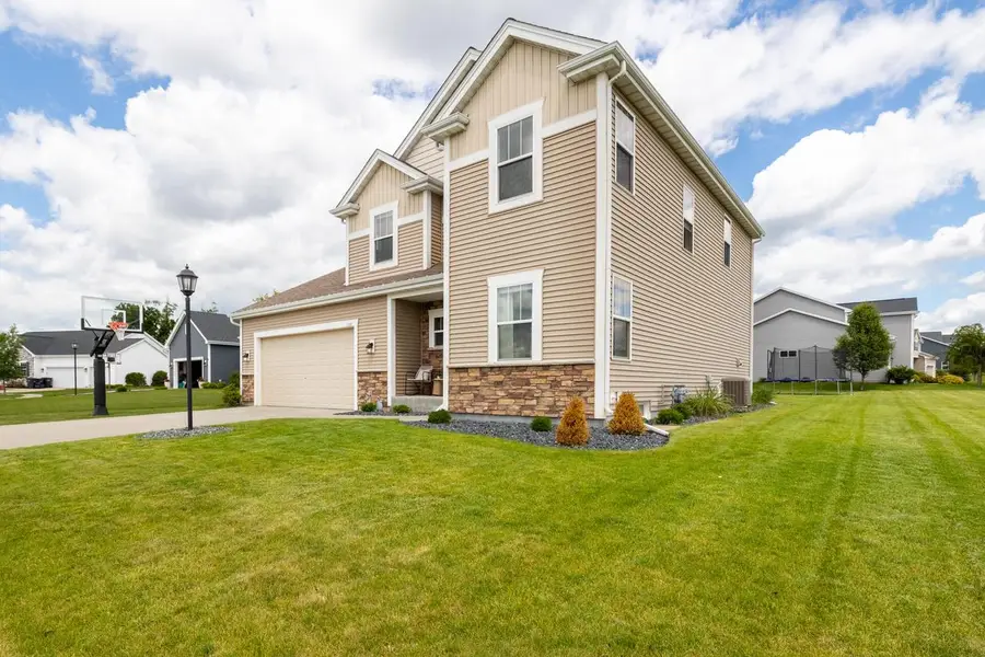 1298 Juniper LANE, Oconomowoc, WI 53066 - #3