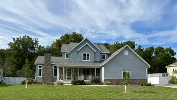 w5522 Southdale DRIVE, La Crosse, WI 54601