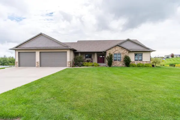W3816 Highland DRIVE, La Crosse, WI 54601
